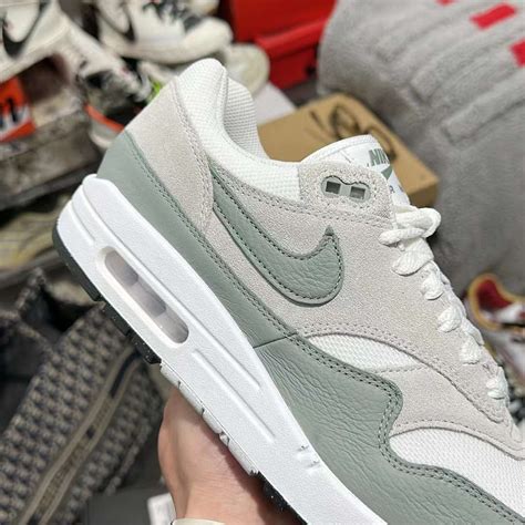 nike air max 1 groen paars|Green Air Max 1 (5) .